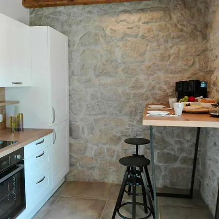 Ive By Interhome
